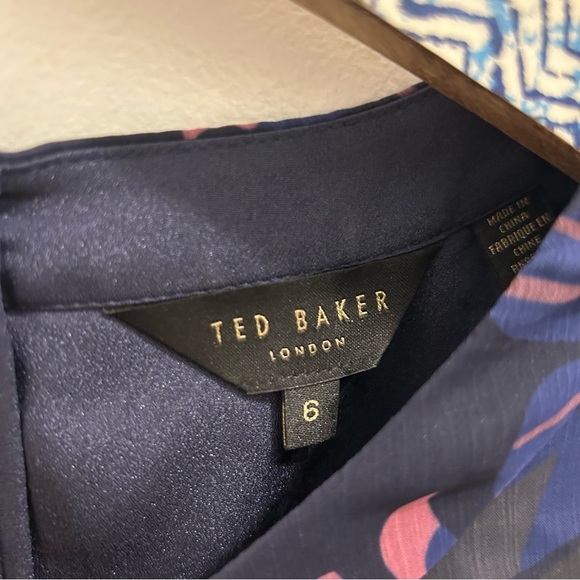 Ted Baker Stephanie Blouse 14 6 Navy Floral top shirt - Picture 9 of 13
